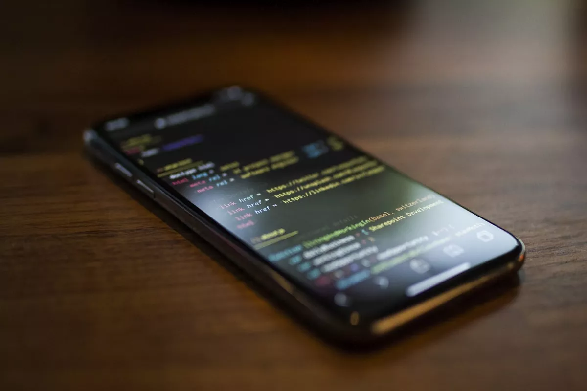 App User Retention: Why People Uninstall and How to Stop It